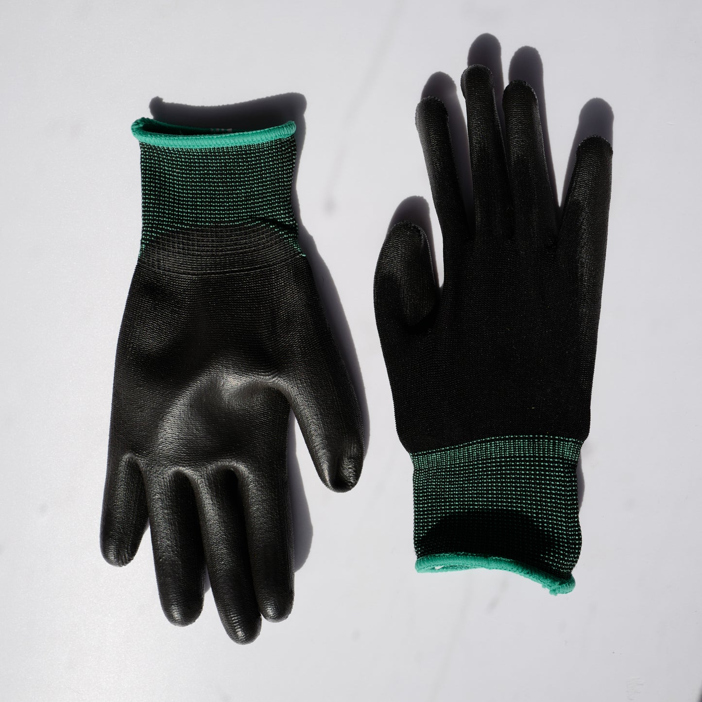 Easy Fit Gardening Gloves